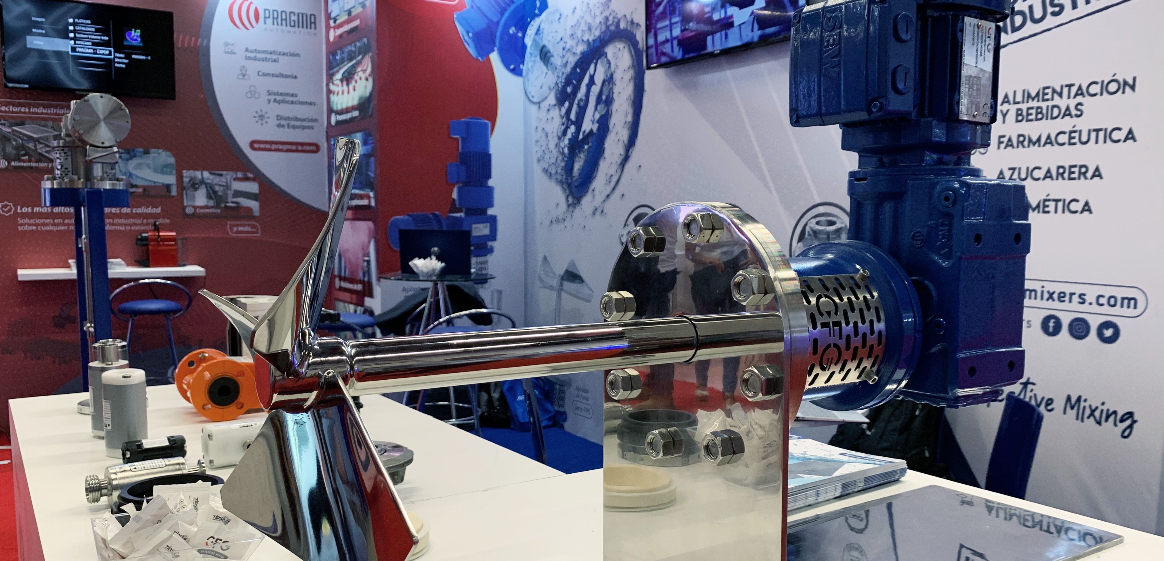 Equipos de agitación expuestos en Expo Pack 2022 de Autmix.